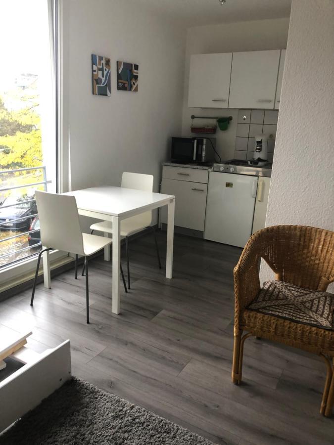 Apartment Near University Hospital In *